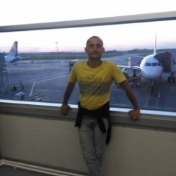 Парень из Москвы. Ищу девушку для секса без обязательств. Парень из Москвы. Ищу девушку для секса без обязательств.