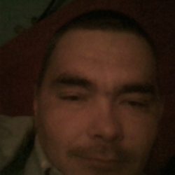 Симпатичный парень ищет девушку на ночь в Волгограде Симпатичный парень ищет девушку на ночь в Волгограде