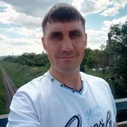 Парню из Москвы хочется секса с красивой девушкой Парню из Москвы хочется секса с красивой девушкой