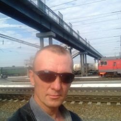 Парень, покатаю девушку, сделаю куни Парень, покатаю девушку, сделаю куни