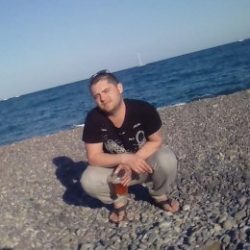 Спортивный парень ищет отличный секс с девушкой в Волгограде Спортивный парень ищет отличный секс с девушкой в Волгограде