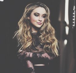 Женщина ищет мужчину в Волгограде для интимных отношений Женщина ищет мужчину в Волгограде для интимных отношений